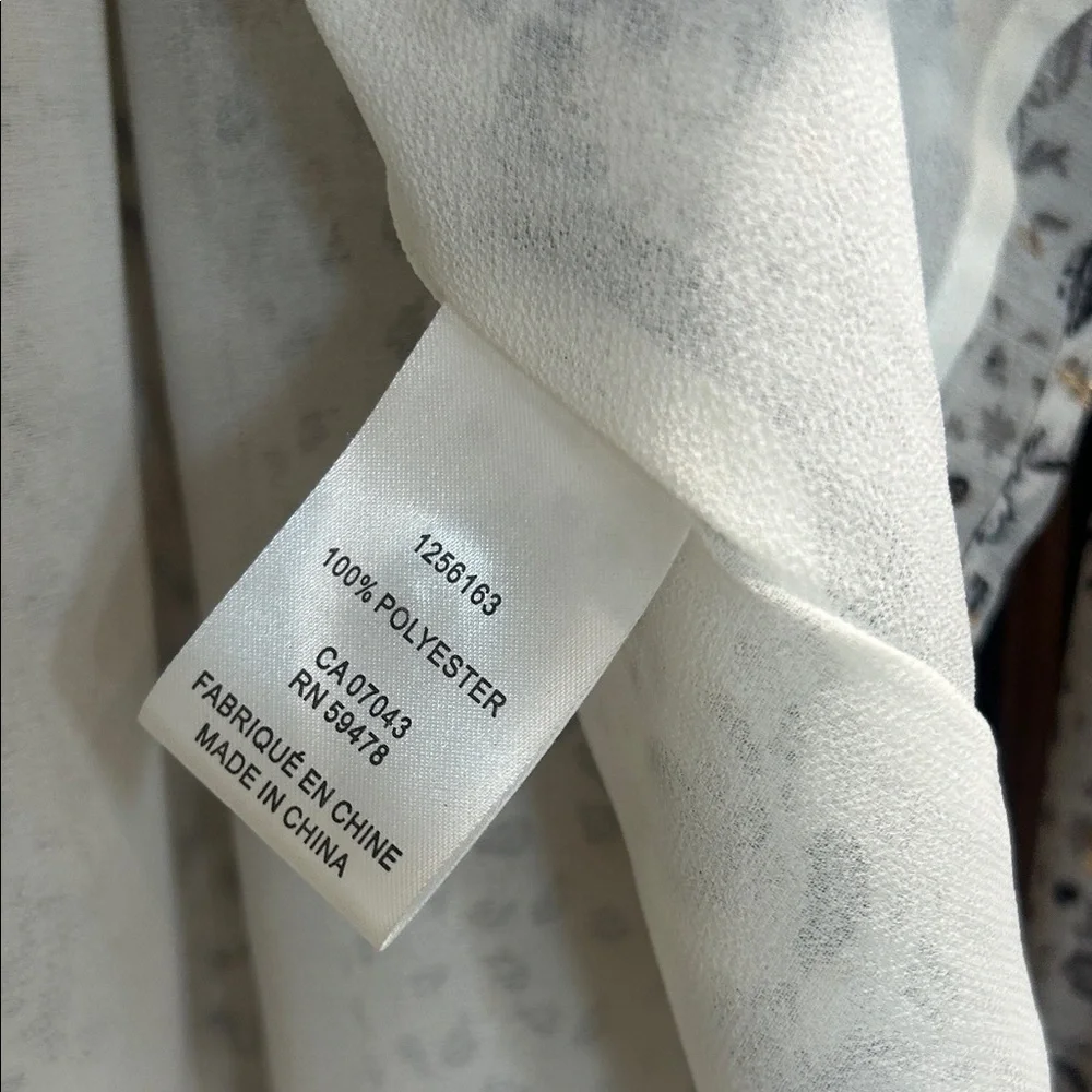 Joie Floral Print Blouse - White and Gray - Picture 4 of 7